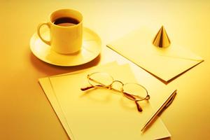 スマホケースの製作を受け付けています